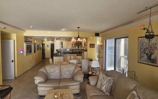 8th Floor Tower 1 (Summer Rental)